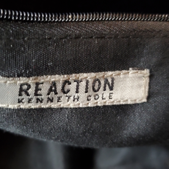 Kenneth Cole Reaction Bag - Picture 6 of 16